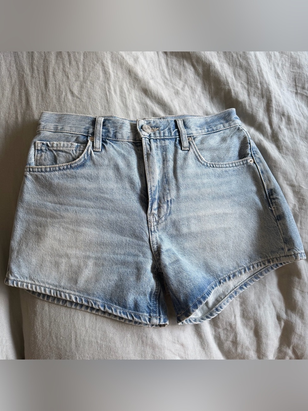 FRAME Women’s Le Super High Denim Shorts in Rhode Blue Size 26